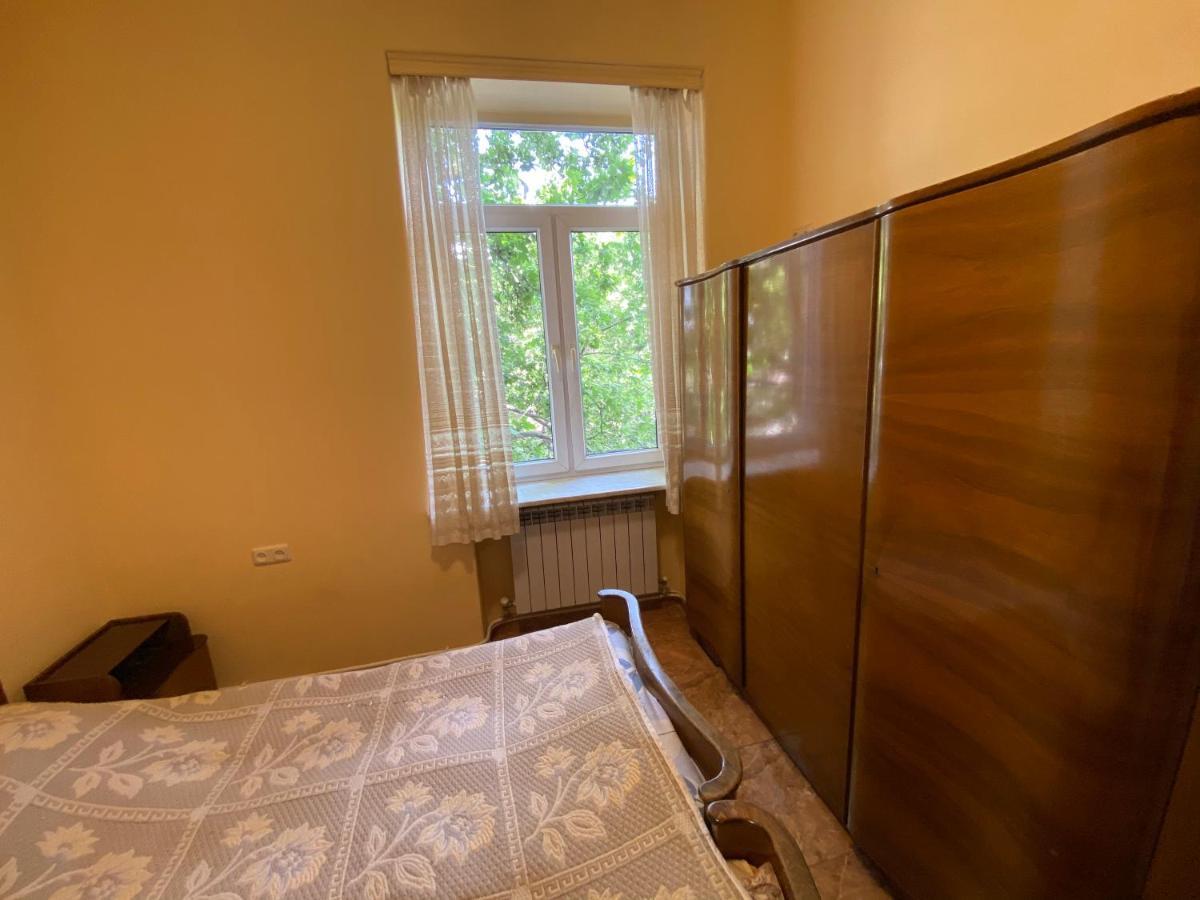 Agora Arcs Apartment Yerevan Exterior photo